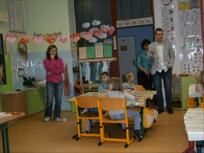 Fotogalerie Výtvarná hodina s předškolními dětmi 13. 2. 2020, foto č. 3